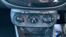 Vauxhall Corsa 1.4 [75] ecoFLEX Design 5dr Petrol Hatchback